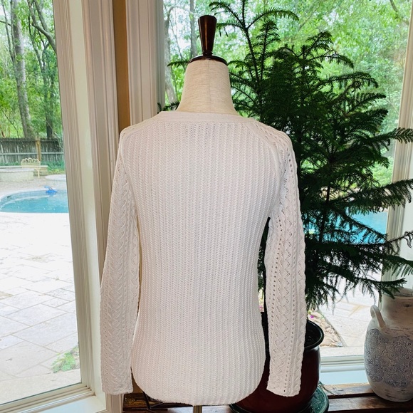 Ann Taylor Loft sweater - Picture 2 of 5